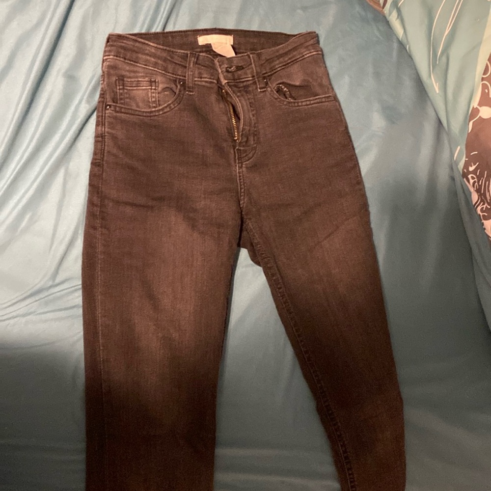 H&m black no hole jeans